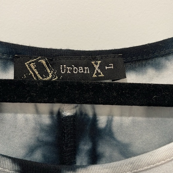 Tie-Dye Women's Top Size Large - Picture 5 of 5